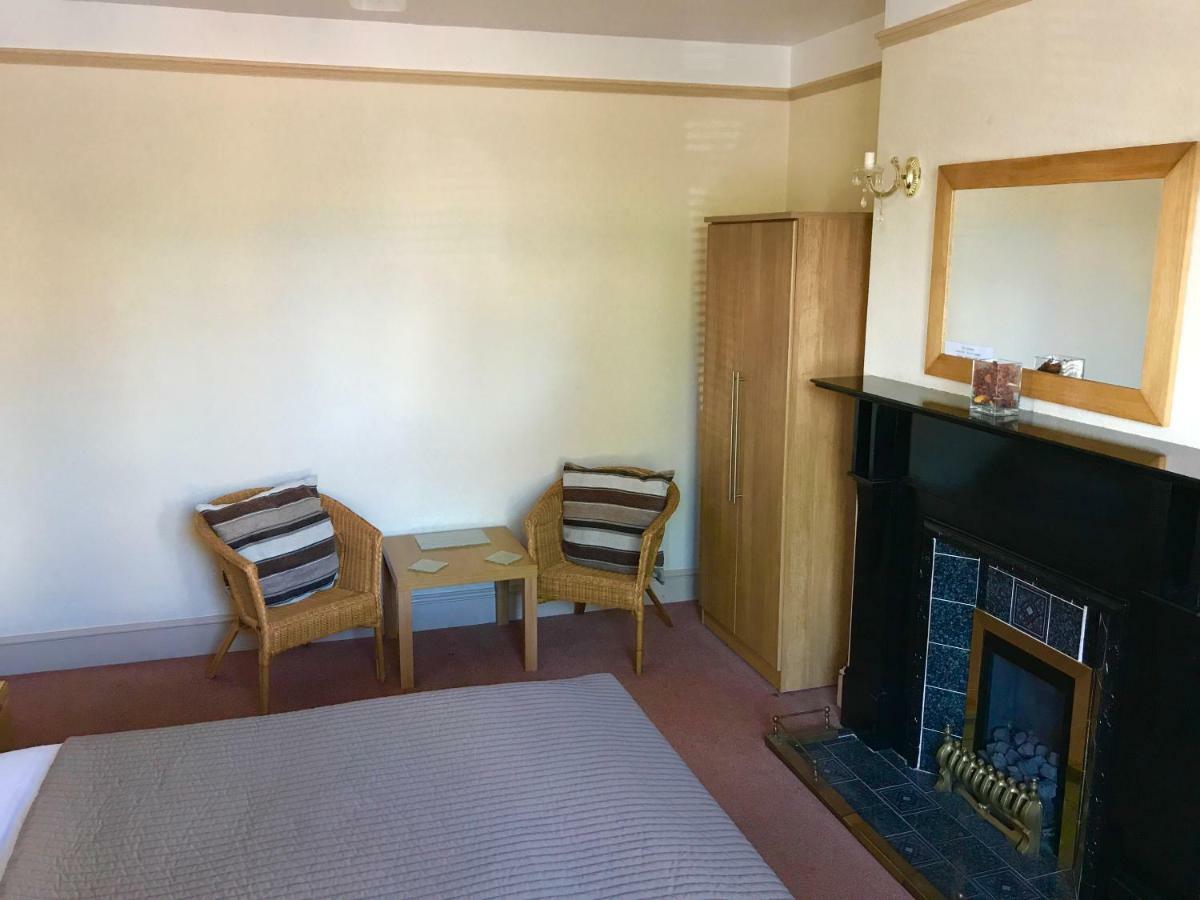 Holly Tree Guest House Hereford Exterior photo